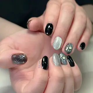 ネイル BLUE CORAのネイルデザイン