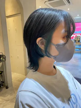 ショート 複雑履歴に対応ブリー チ無しダブルカラーのヘアスタイル