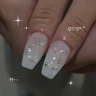 ネイル Haruka ⭐︎🪽のネイルデザイン
