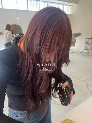 カラー 山口 愛結のヘアスタイル