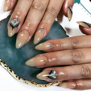 ネイル LiLion Nailのネイルデザイン