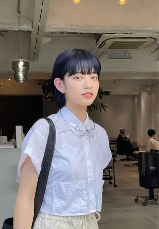 ミディアム 中村 玲音のヘアスタイル