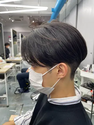 カラー パーマ メンズ 松戸レイヤーカット 塚原悠斗のヘアスタイル