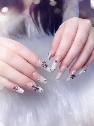 ネイル ベストネイル Noraのネイルデザイン