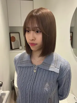 ショート カラー ベージュ🤎透明感 カラー/リン🔔のヘアスタイル