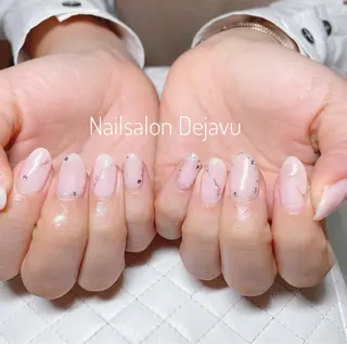 ネイル Nail salon Dejavu 🌿のネイルデザイン