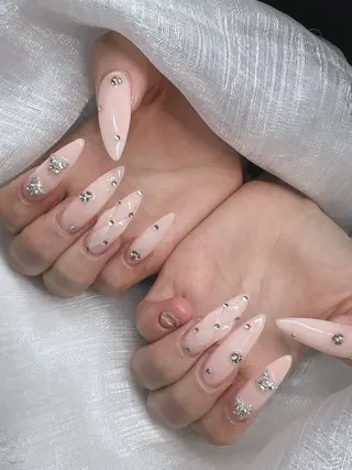 ネイル Lee Nails チップ長さだし専門店のネイルデザイン