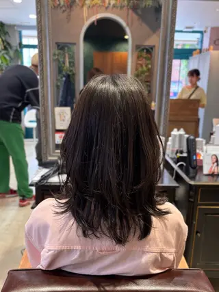 ミディアム 🌱なゆみ🌱透明感 /ナチュラル/高宮のヘアスタイル
