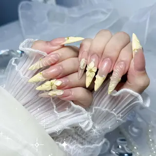 ネイル Mika Nails 心斎橋のネイルデザイン