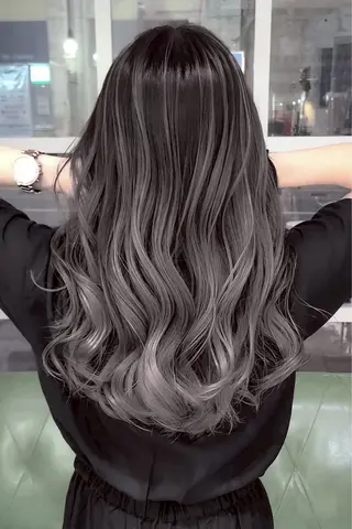 ロング カラー 小栗 柊翔のヘアスタイル