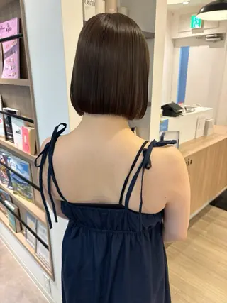 ショート カラー モテ髪🫧赤み消し カラー表参道きょうこのヘアスタイル