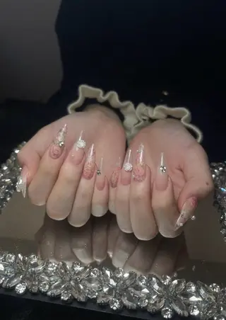 ネイル Julie NailSalonのネイルデザイン