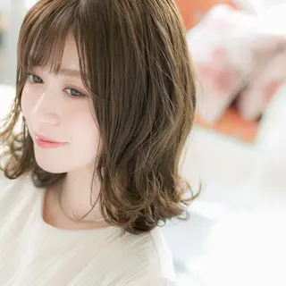 セミロング 松戸　レイヤーカット 野口　康太郎のヘアスタイル