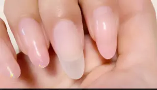 ネイル Agu. Nail tomoのネイルデザイン