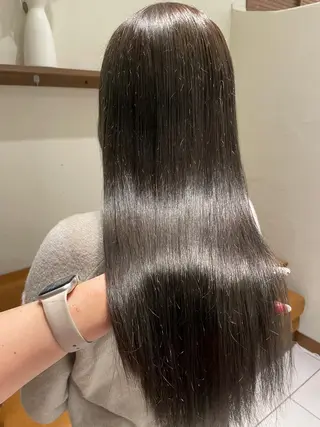 ロング カラー 片山千晴✨ツヤ髪カラ ー✨レイヤーカット✨のヘアスタイル