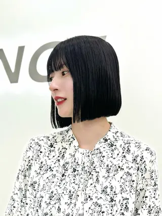 ショート カラー ヘアアレンジ 縮毛矯正🤍 盛れるボブ/ひかりのヘアスタイル