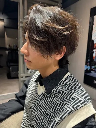 ミディアム パーマ メンズ 似合う髪型見つけます AYAKAのヘアスタイル