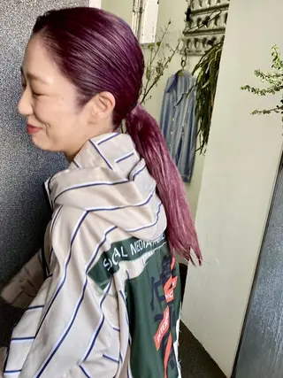 ロング カラー qiie/ハイトーン インナーカラーのヘアスタイル