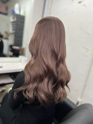 ロング 艶髪ハイトーン💎 Rukumoのヘアスタイル