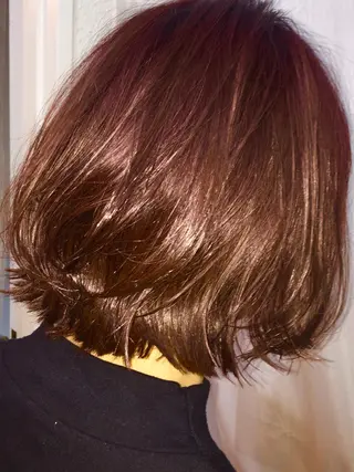 ショート ミディアム カラー 若杉 諒のヘアスタイル