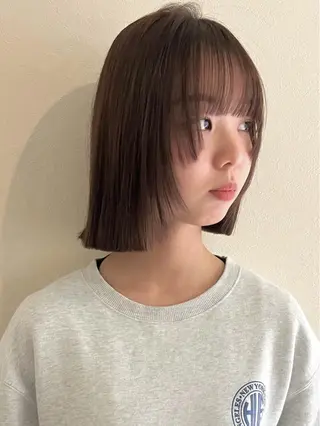 ミディアム カラー ヘアアレンジ ✨まとまるボブ/ 切りっぱなし/ユキナのヘアスタイル
