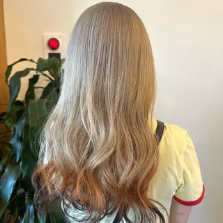 ロング カラー ✨ブリーチカラー /菜月✨のヘアスタイル