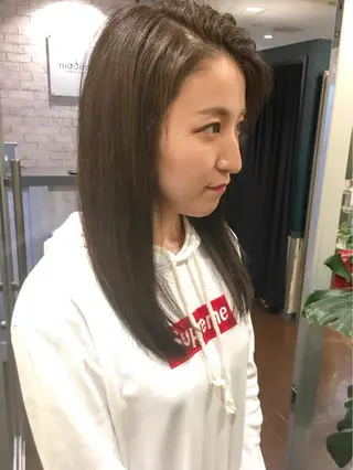 ロング カラー 髪質改善ハッシュフェ イスレイヤーYASUのヘアスタイル