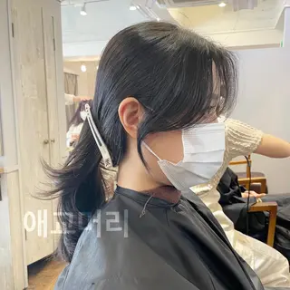 ミディアム カラー 新宿/レイヤーカット 韓国ヘア/海外ヘアのヘアスタイル