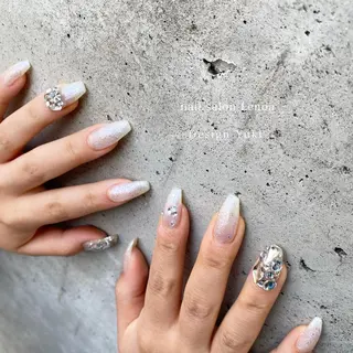 ネイル Tielu Yukiのネイルデザイン