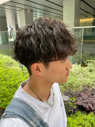 ショート カラー パーマ ヘアアレンジ メンズ 亀井隆汰/メンズ専門 パーマ/フェード可のヘアスタイル