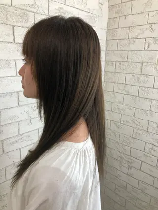 セミロング ダブルカラー🌈 miinaのヘアスタイル