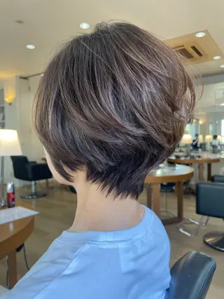ショート カラー 小酒井 智洋のヘアスタイル