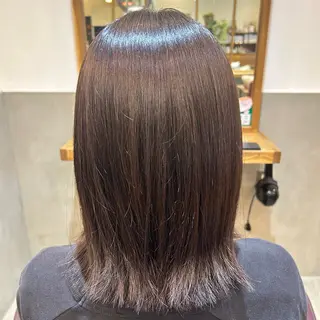 ミディアム カラー 若狭 彩花のヘアスタイル