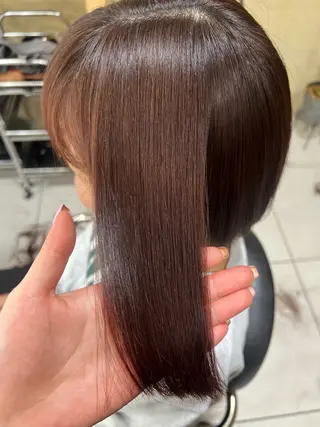 ショート nene 暖色/艶感カラー🥯のヘアスタイル