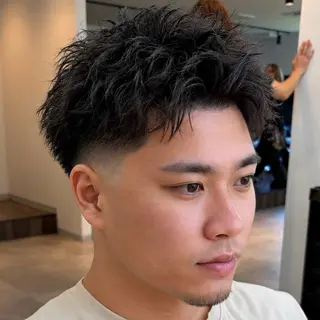 パーマ メンズ 男の理想を叶える🔥 メンズパーマ特化|関のヘアスタイル