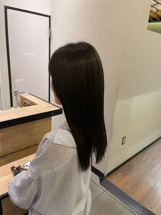 ロング カラー 佐藤 海璃のヘアスタイル