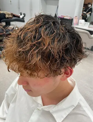 パーマ メンズ 京都河原町 メンズパーマ助川龍哉のヘアスタイル