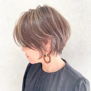 ショート 松本 千夏のヘアスタイル