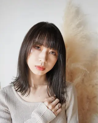 セミロング カラー 浅野 ダイジロウのヘアスタイル