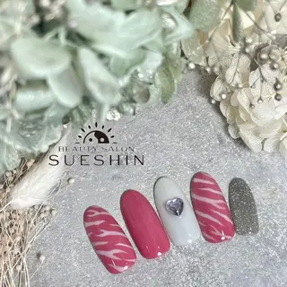 ネイル S ueshinのネイルデザイン