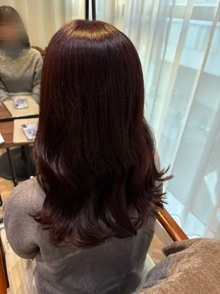 ロング カラー 荻原 心愛のヘアスタイル