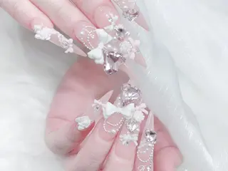 ネイル 🎀LIMIT🎀 長さ出し新宿のネイルデザイン