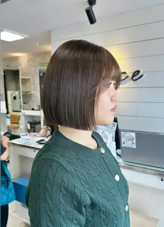 ショート レイヤー/艶髪カラー 森本くるみのヘアスタイル