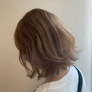 ミディアム カラー 暖色/ブリーチカラー 🎀 M i k uのヘアスタイル
