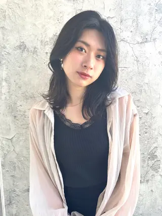 セミロング sunny side 大名　りょう👸🏼のヘアスタイル