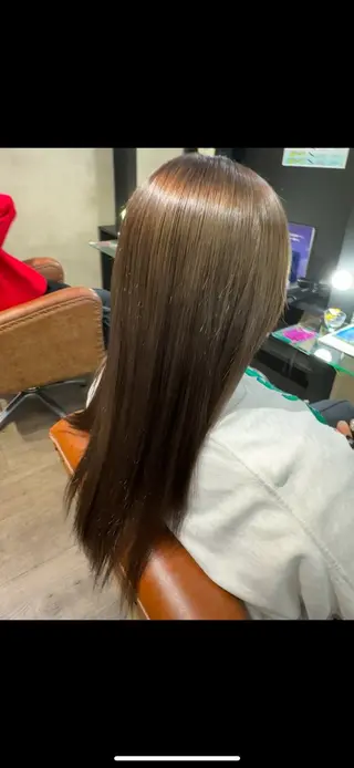 セミロング カラー 北館 耀太のヘアスタイル