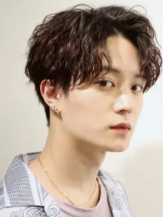 ショート カラー パーマ メンズ 渡部 武瑠のヘアスタイル
