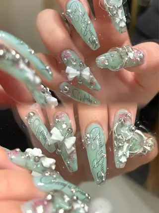 ネイル toyvenail kotone  川越のネイルデザイン