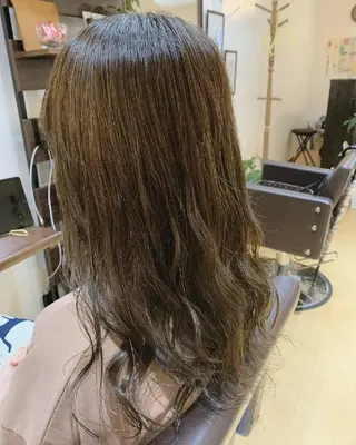 ロング カラー サトウ シューイチのヘアスタイル