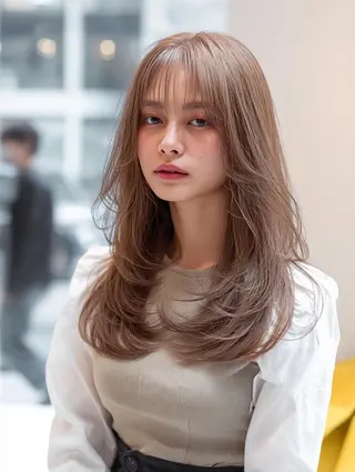 ミディアム 韓国×艶ハイトーンが ✨絶対可愛い✨リオ✨のヘアスタイル